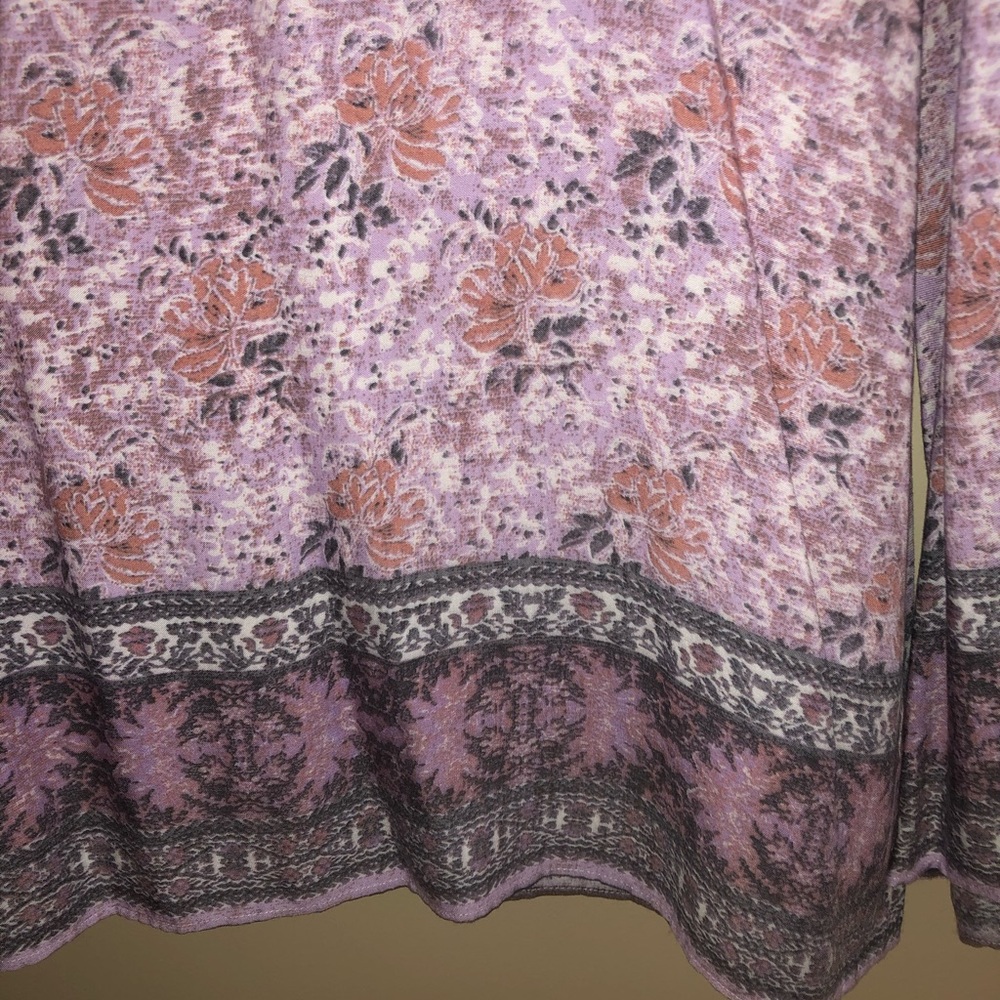 Patterned Flowy Jumpsuit - Picture 13 of 15